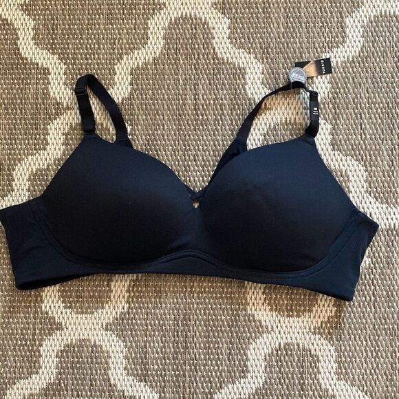 Torrid bra size 46B wire free, push-up plunge bra - Picture 1 of 6